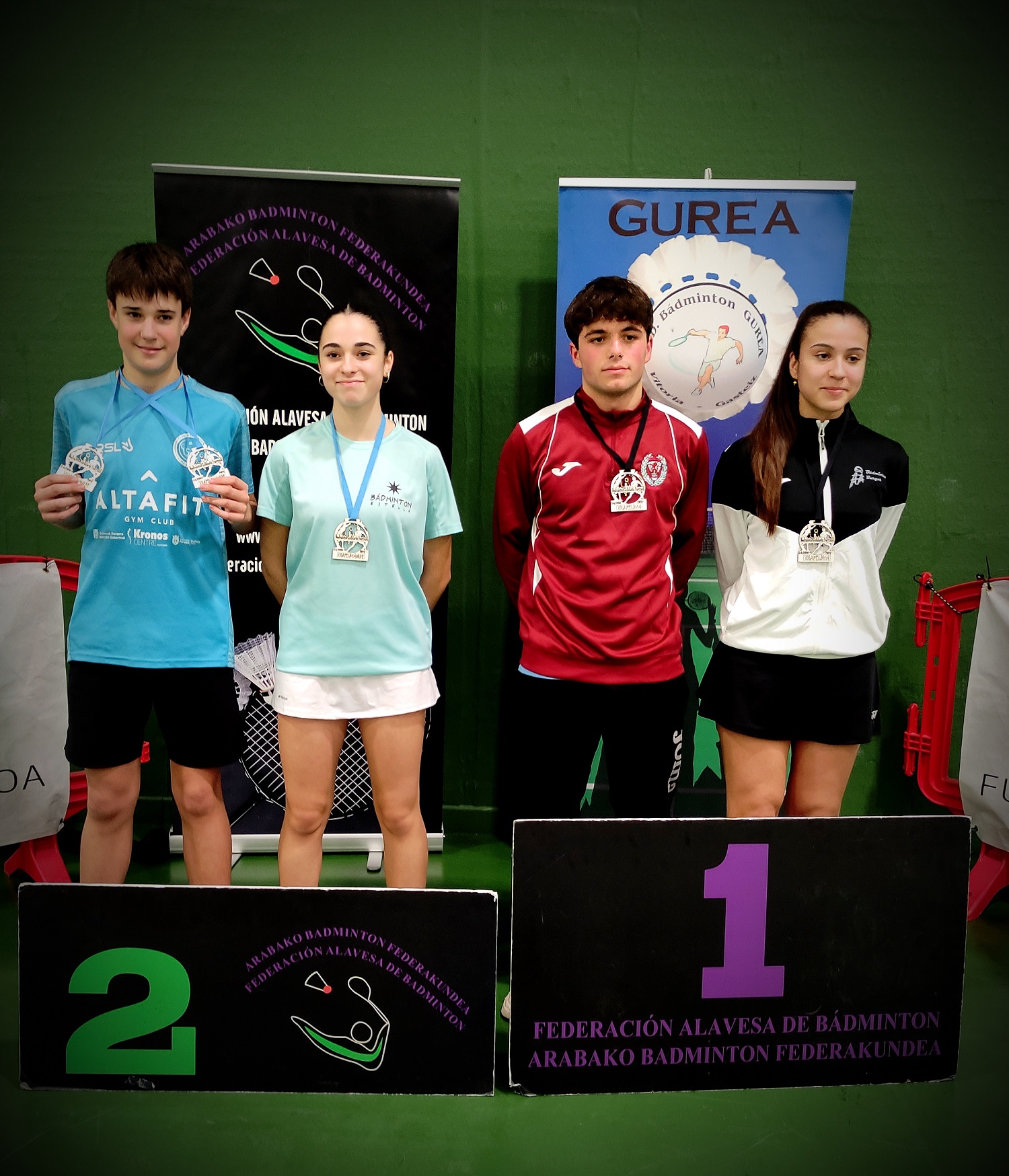 Medallas en el Top TTR Vitoria Sub-15, Sub-19 y Absoluto Popular (14/01/2024)